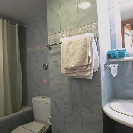 Life Hotel 3*