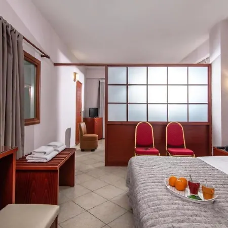 Hotel Life Heraklion