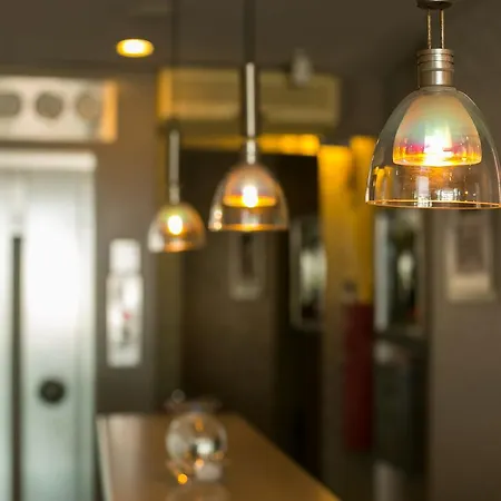 Life Hotel