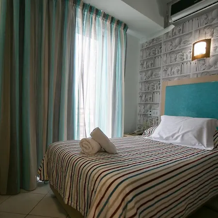 Life Hotel 3*