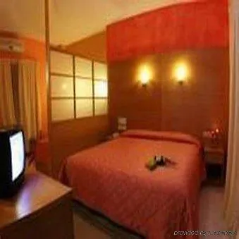 Life Port 3* Heraklion